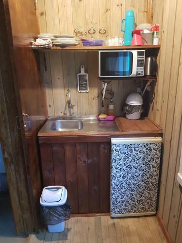 Chal� Espelhado No Itaimbezinho