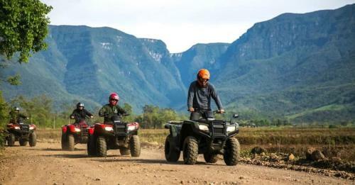 Chal� Dos Canyons