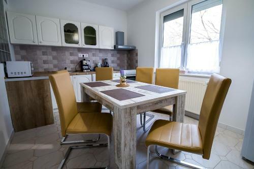 Thermal Next II Weninger Apartman Kiskunhalas