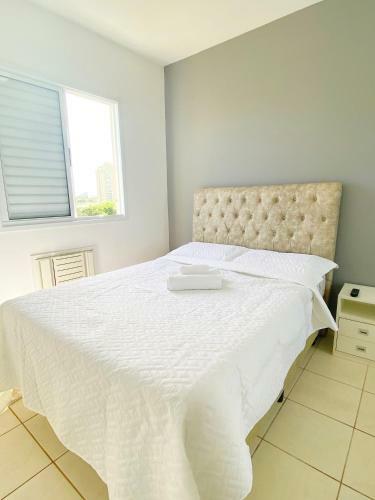 Apartamento Apto Novo, Bem Localizado E Mobiliado