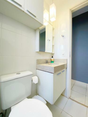 Apartamento Apto Novo, Bem Localizado E Mobiliado