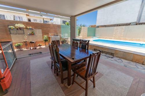 Casa Grande Com Piscina