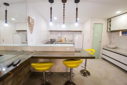 Apartamento Qavi - Triplex Com Sol�rio No Centro de Pipa #solar�gua180