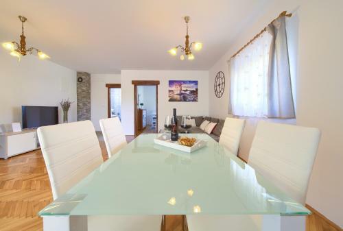 Apartmani ?eljka