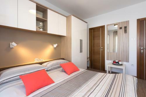 Hostal Guest House Krk Town Centre