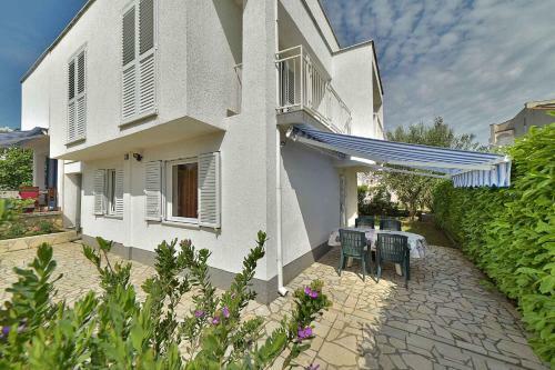 Apartment In Krk/insel Krk 12673