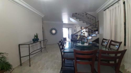 Casa Minas Gerais - 4 Su�tes, Piscina E �rea Gourmet