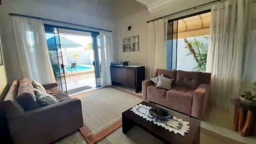 Casa Minas Gerais - 4 Su�tes, Piscina E �rea Gourmet