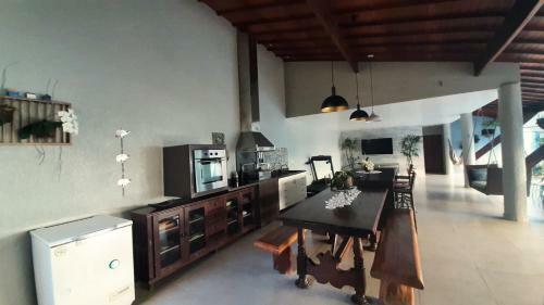 Casa Minas Gerais - 4 Su�tes, Piscina E �rea Gourmet