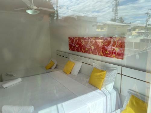 Apartamento Na Praia Taperapuan/pr�x. Ax� Moi/mobiliado