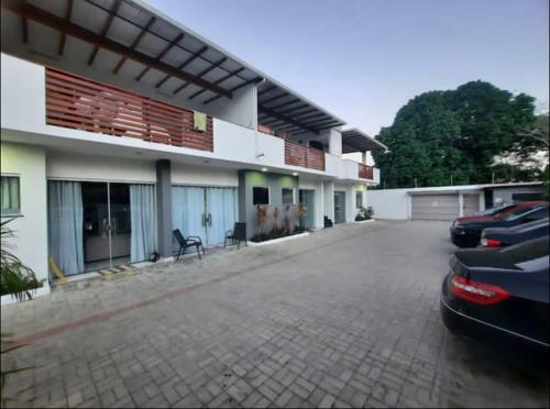 Apartamento Flat Mobiliado, 700m Da Praia