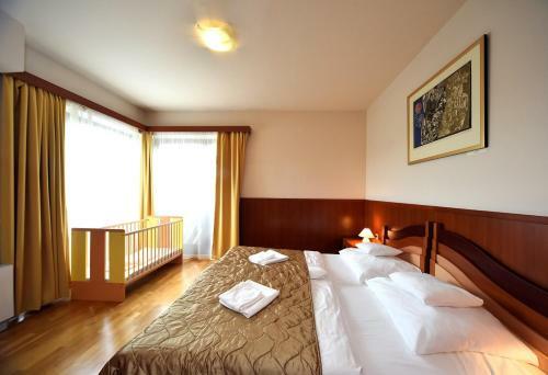 Hotel Kum�nia