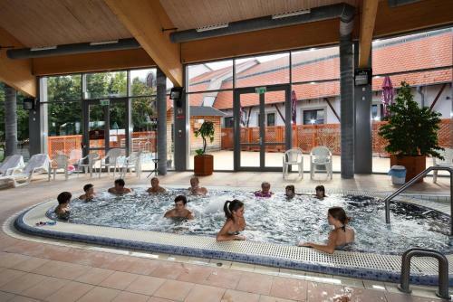 Hotel Kum�nia