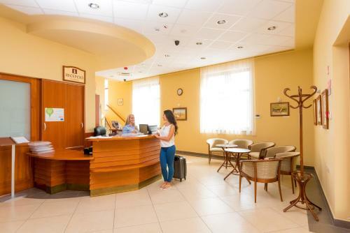 Hotel Kum�nia