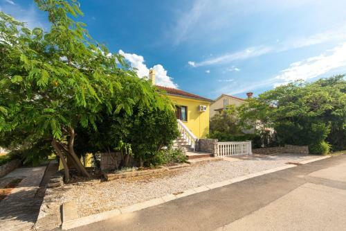 Apartment Drago *cosy & Close To The Beach!
