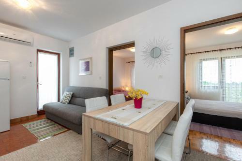 Apartment Drago *cosy & Close To The Beach!