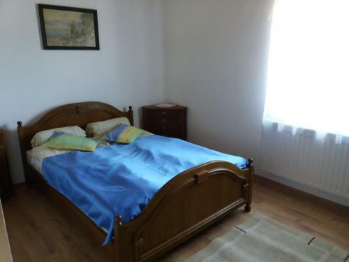 Orb�n Nyaral�h�z