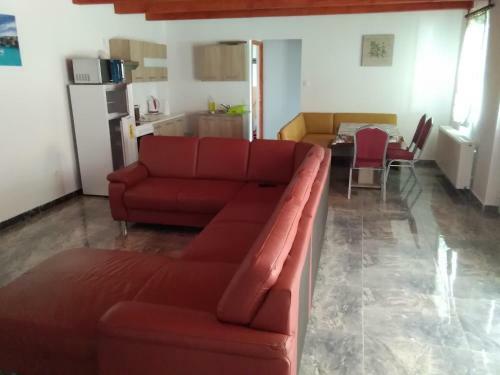 Atilla Vend�gh�z 2