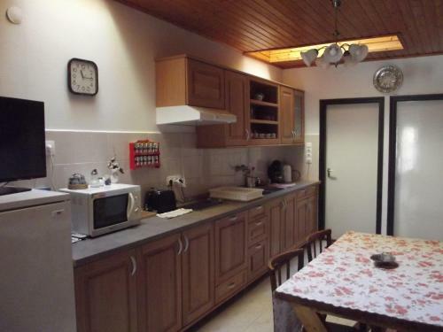 Hostal B�n�porta