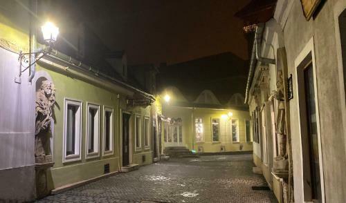 H?s�k Tornya Apartman