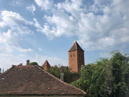 V�rk�r Apartman