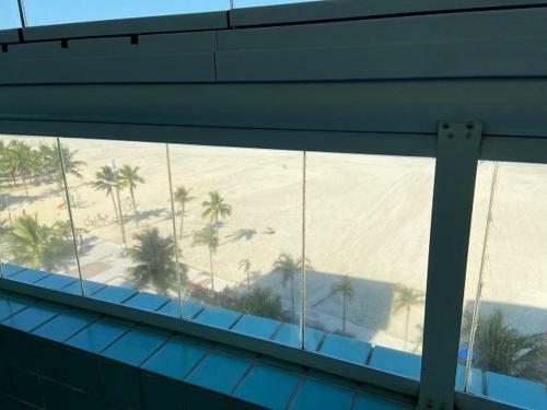Apartamento Guilhermina de Frente Para O Mar