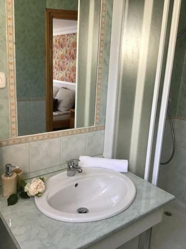 Hostal Villa Peonia