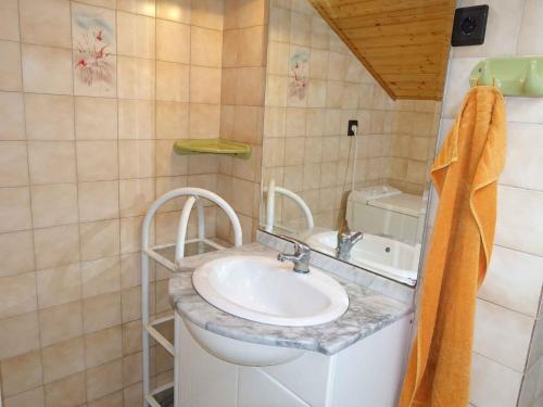 Apartment In Keszthely/balaton 19004
