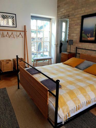 Belv�rosi Kertesh�z