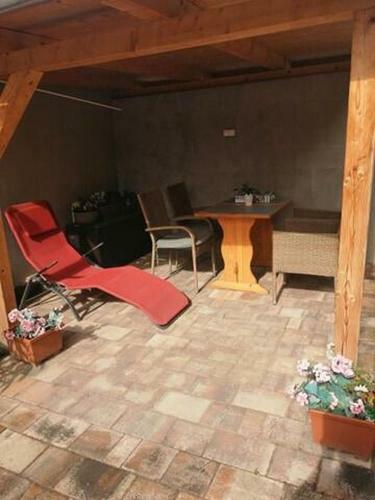 Napvir�g Vend�gh�z