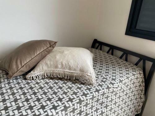 Apartamento T902 - Residencial Paulo Roberto - 902 A