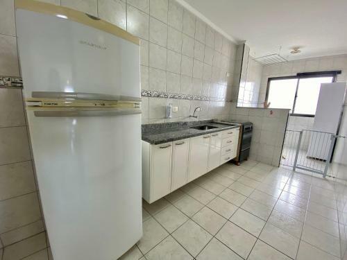 Apartamento T902 - Residencial Paulo Roberto - 902 A