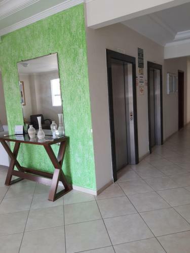 Lindo Apartamento Guilhermina Vista Para O Mar E Internet