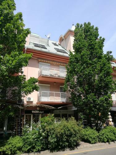 Niki Apartman