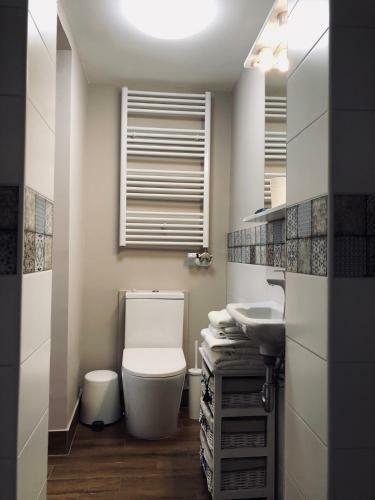 Apartamento White Crow House