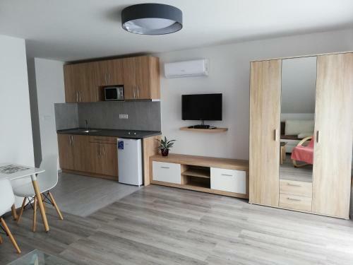 Hostal �va Apartman