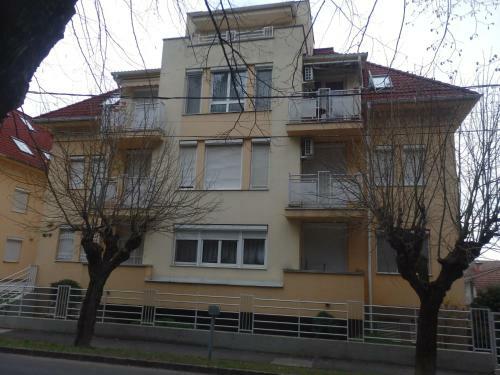 Zo� Apartman