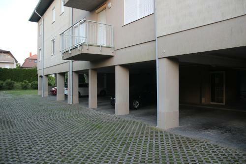 Apartment With Swing