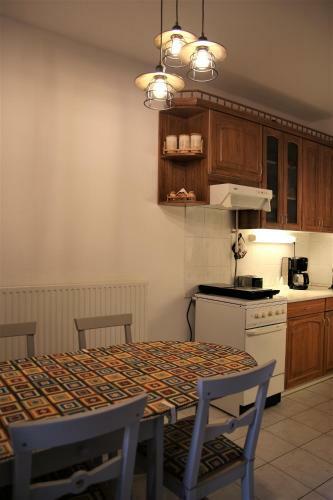 Apartment With Swing