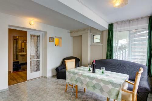 Gyapay Apartman H�v�z