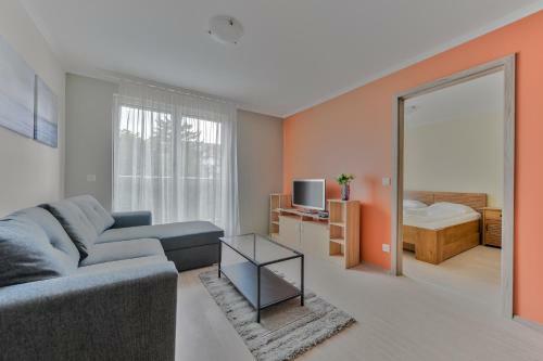 Oliver Apartman