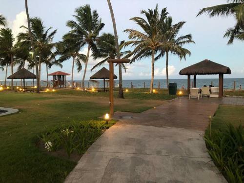 Apartamento Oka Beach Resort
