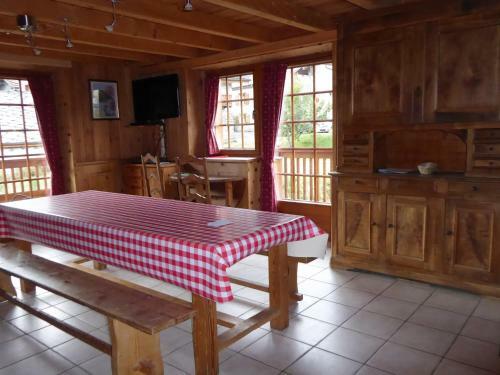 Apartamento Chalet Les Liou�s