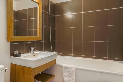 Hotel H�tel & Spa Le Petit Castel Beuzeville-honfleur