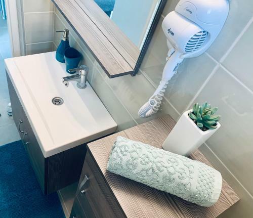 Cornflower Apartment