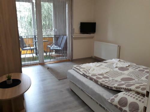 Hena Apartman