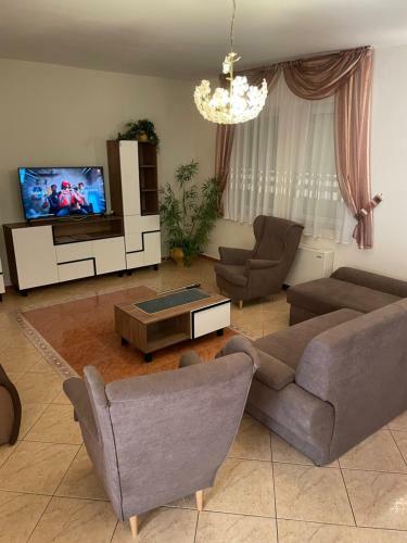 Apartamento �lomh�z