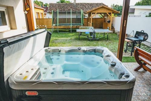 Villa Amigo Vend�gh�z