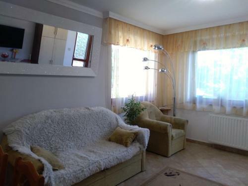 Mia Apartman