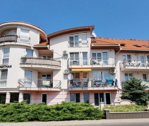 Apartamento Relax Wellness Manzard Hajd�szoboszl�
